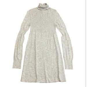 Paraella Medium Light Gray Longsleeve Turtleneck Knit Dress